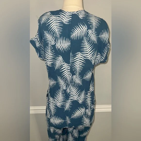 AVA SKY Blue Short Sleeved Jumpsuits/Romper Women - Size SMALL - Picture 7 of 9